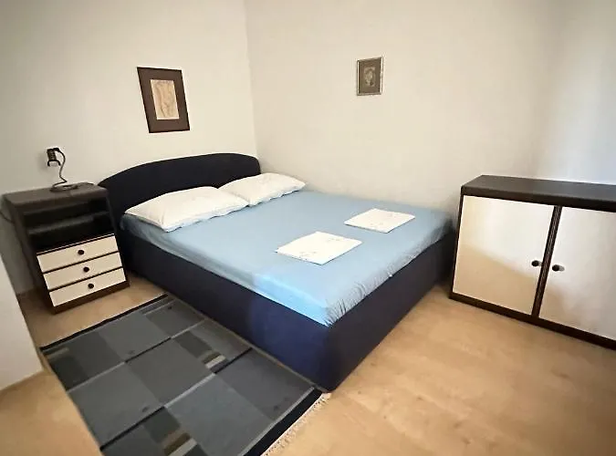 Ivna Apartament *