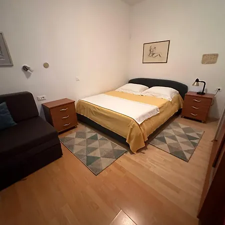 Ivna Apartment Omis